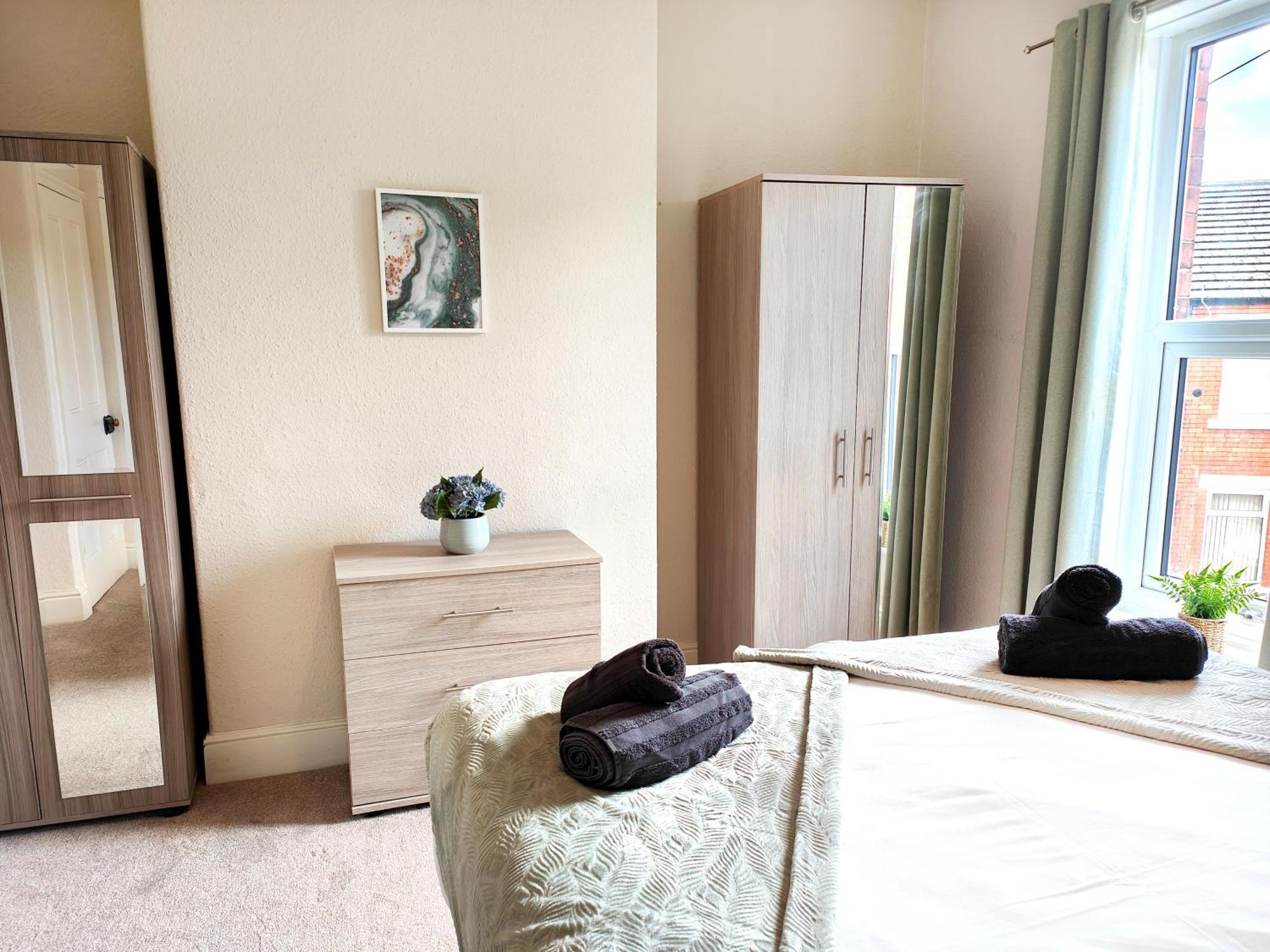 Douglas House, Near Hospital, Attractive And Comfy 2 Bedroom House With Enclosed Yard To Rear Carlisle (Cumbria) Exterior foto